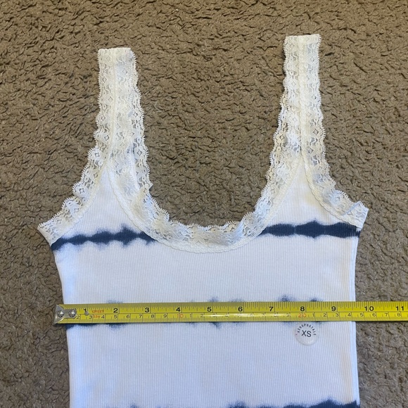 NWT Aeropostale Ribbed Stripe Tie Dye Tank Top with Lace Spaghetti Straps, XS - Picture 9 of 11